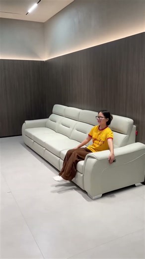 Teamwork in Action! Moving a Heavy SofaLike Pros