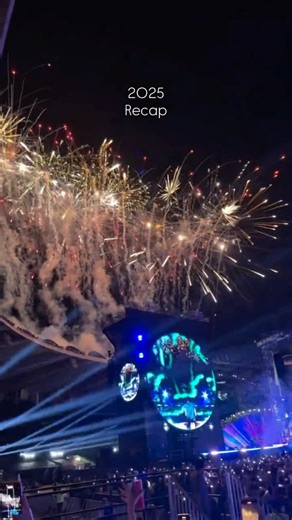 Avneet Kaur on Instagram: "What a rollercoaster 2025 has been 🙈🥰♥️ Loved every bit of it! Tried to fit in as much as I could 🥹♥️ 2026 let’s gooooo!!!!🍾🎉🥂🎊"