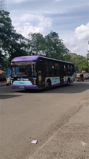 MTC Electric Bus Passing Amazing Look #mtcbus #chennaibus #chennai #busvideo #localtrekker