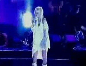 Ajda Pekkan - Aynen Oyle Video Clip