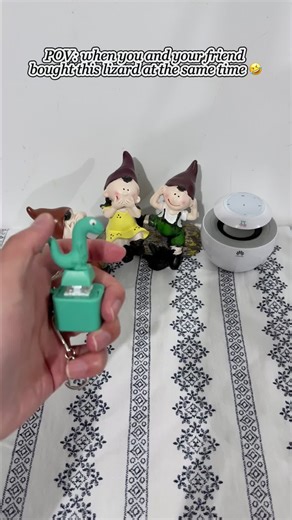 💥Warning:you won't be able to stop clicking this lizard keychain #lizardkeychain #lizardlizard #lizardmeme #lizardbutton #cute