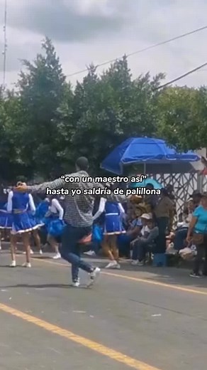 CapCut Tutorial: Greenscreen Effects with René Ruiz