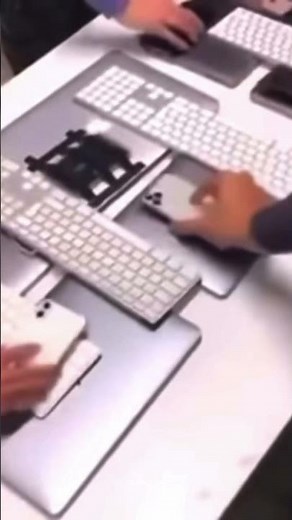 Apple Apple Apple Iguana! #memes #meme #shorts #fyp #fortlifty