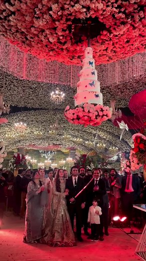 Stunning Lebanese Wedding Cake Steals the Show