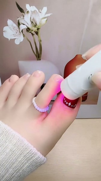 The Ultimate DIY Elegant Red Gel Pedicure in 5 Minutes! 💅✨ #nailart #naildesign #pedicure #shorts