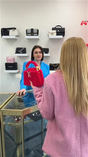 THE BUY SHOP on Instagram: "Many people naively think that we should offer clients the same price the bag is listed for online. But that assumption doesn’t make sense - we’re a business. After covering all fees, salaries, insurance, shipping, authentifications, we have to make a profit. We also often run sales and special offers. For example, during our Thursday and Sunday 4PM Lives, you can get up to 20% off. We’re not a non-profit organization. Anyone who’s ever run a business understands this