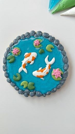 41K views · 2.1K reactions | Koi fish ❤️覆recipes and Cutters link in bio #cookiedecorating #satisfying #diy #asmr #fish #koi | thelucky.cookie | Facebook