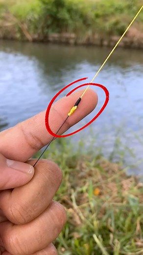 1.4M views · 19K reactions | Strong Smooth Fishing Knot for Braid to Mono or Fluorocarbon Leader  . . #fishing #fish #fishingdaily #tutorial #simpulpancing #fishingline #fishingknots #fishingknot #fyp #fypシ゚ #fisherman #mancing #reelsviral #reels #reelsfbシ #reelsfb #reelsfypシ゚ #reelsviralシ #fbreelsfypシ゚viral #fbyシviral #trending #trendingvideos #mancingnila #fishingislife #fishingtips #nelayan | Kang Muhidin Fishing | Facebook