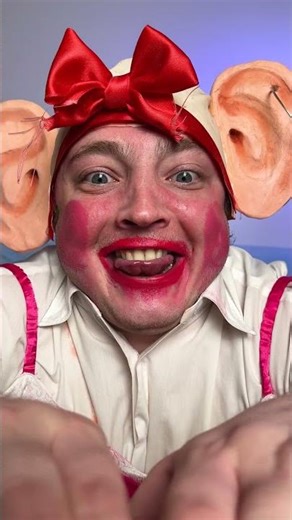 Real Sponge vs. EDIBLE Sponge Cake! 🧽🍰 Mom Got So Scared!