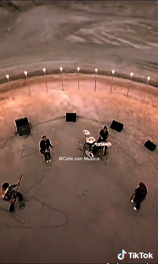 Exploring the Meaning Behind Travis' Song 'Side'