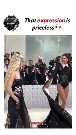 When two supermodels meet again at the Met Gala 😭 #fashion #model #runway