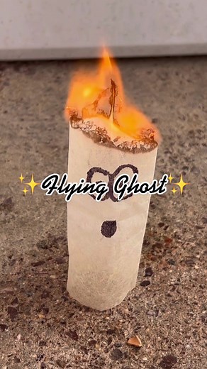 Let’s make a flying teabag 👻 ✨The Science✨ Once the tea bag has burned down far enough, the rising hot air creates a convection current which carries the tea bag into the air! #Science #experiment #scienceexperiment #scienceathome #scienceforkids #kidsscience #ideasforkids #letskeepkidsbusy #teacher #scienceteacher #nzteacher #halloween #halloweenscience