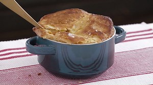 1.4K views · 29 reactions | Who doesn’t love pies? Golden puff pastry covers a hearty stew-like mixture of beef, mushrooms, and veggies in this recipe for steak and mushroom pot 不 | My SPAR | Facebook