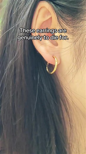 Hoop Earrings Stack Ideas: Stylish Earring Looks