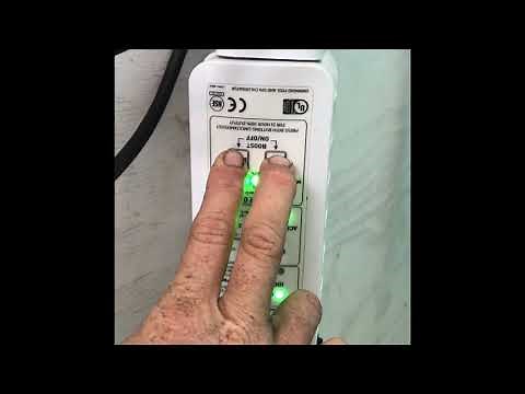 Intellichlor flashing green lights left to right