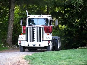 1975 Diamond Reo Raider with 8V92T Detroit Diesel