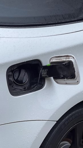 AD101 will cut through even the toughest dirt and grease from your fuel filler! Get yours online or instore now! | Mosschem LTD