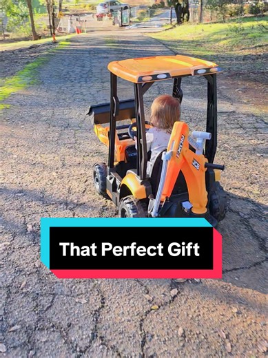 12V JCB Ride-On Backhoe Digger: Perfect Gift for Kids