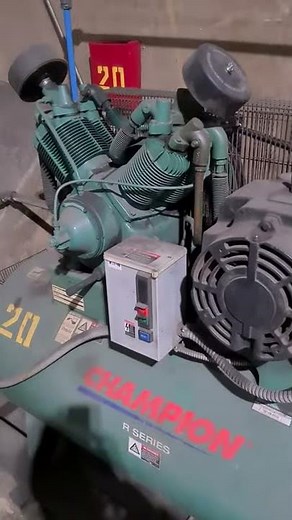 CHAMPION R SERIES COMPRESSOR MACH # 20