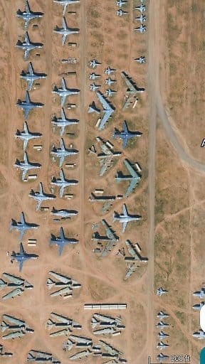 At Over 2600 acres this might be the largest airplane graveyard in the world...thousands of abandoned military aircrafts out in the Arizona desert... 📍 Davis Monthyan Air Force Base, Tucson, Arizona | The Abandoned Project