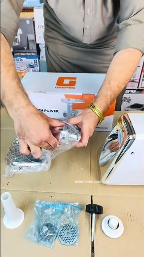 Geepas 746 Meat Grinder Full Demo & Test | Heavy Duty Performance | Geepas 746 Meat Grinder Review