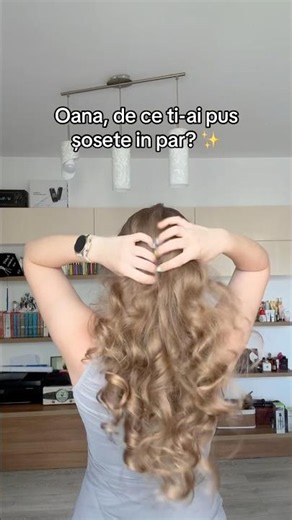 Daca nu va puneti sosete in par, atunci ce faceti? #par #femei #bucle #buclecusosete #fete