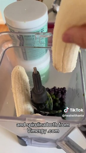 Detoxify with this Heavy Metal Detox Smoothie Recipe