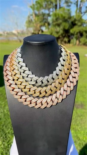 Step Up Your Jewelry Game with the Hottest Styles