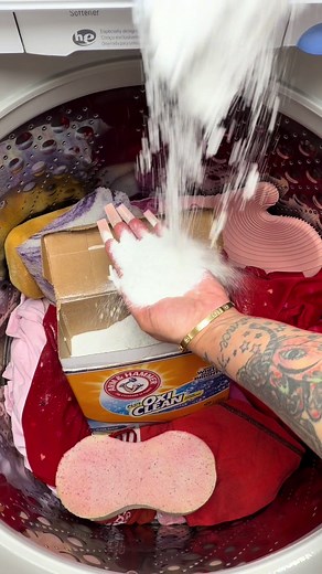 Satisfying ASMR Sponge Squeezes: Fresh Arm & Hammer Laundry