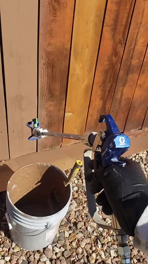 Transform Your Fence with Solid Stain - Best Tips and Tricks!