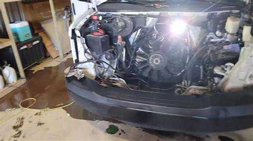 Cambio de Motor Nuevo en Chevy Express 2500 2014