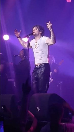 Tom Grennan - Little Bit Of Love live at Melkweg Amsterdam 8-11-2025
