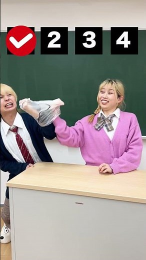 ビニール袋何枚重ねて破れるかチャレンジしたら顔やばすぎwww
