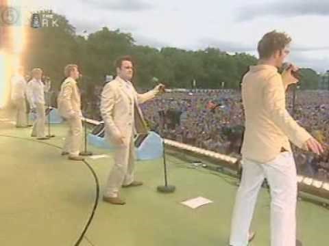 Westlife - Live @ Party in the Park - Uptown Girl [07-07-2002]