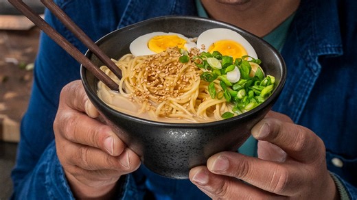 How to make ramen at home with spaghetti noodles