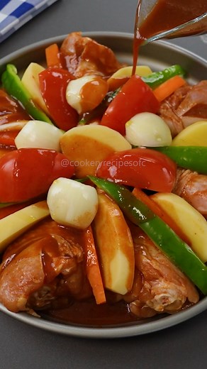 410K views · 4.1K reactions | The best chicken recipe I've ever cooked in the oven. #chickenlegs #chickenrecipes #CulinaryRecipes | Ana's Recipes | Facebook