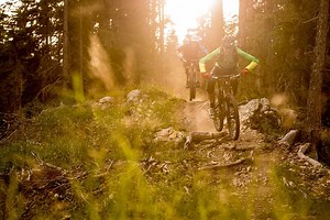 Whether you prefer Alps crossing, evening rides, rocky trails or speedy rides with your mates – your ROOT MILLER can do it all. http://bit.ly/ROOTMILLER_en // Ob Alpencross, Feierabendrunde, verblockter Trail oder einfach mit den Jungs schanzen – dein ROOT MILLER liefert ab. http://bit.ly/ROOTMILLER_de | ROSE Bikes