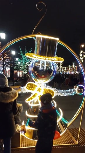 Czy to jeszcze Warszawa, czy już kraina czarów? #warszawa #travel #christmas