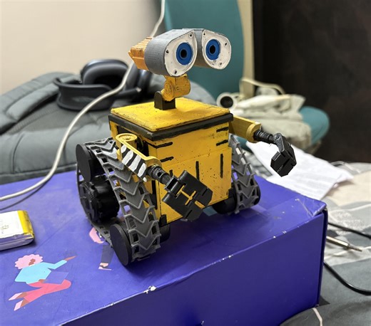 Remote Control 3D Printed Wall-E