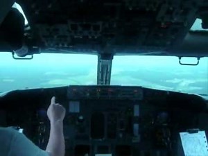 Boeing 737 Type Rating trainings (Base Training) in Riga International.flv