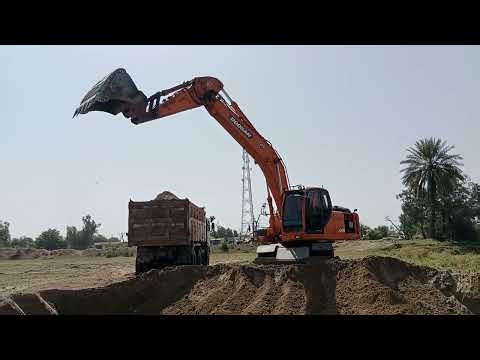 Xcmg excavator the largest mining truck in the world