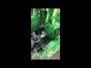 Tractor PTO Hydraulic Pump Mount. Variable displacement pump + Deere 8RX.