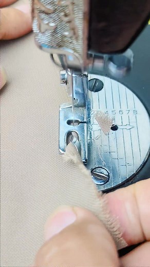 1.3M views · 14K reactions | Sewing using a hemming foot #sewing #hemmingfoot | Mugi Wiyono | Facebook