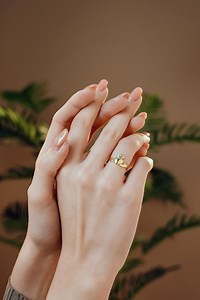 14K Gold Claddagh Ring, Tiny Celtic Irish Personalized Promise Ring, Birthday Gifts, XW117 - Etsy