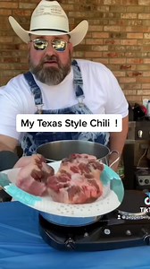 Cooking Texas Style Chili: Easy Homemade Recipe