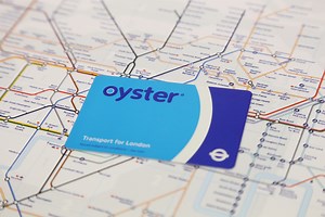 How to get railcard discounts on an Oyster card in London
