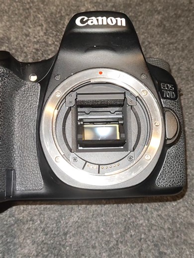 Finally upgraded my camera again Canon Powershot A2500 ➡️ Canon EOS 1000D ➡️ Canon EOS 70D love canon since I started taking photos. #canon #canoncamera #upgrade #camera #holyupgrade @Canon Australia & New Zealand @canonusa