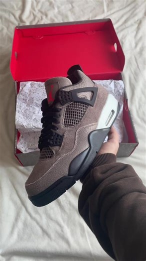 Jordan 4 Taupe Haze 🤎🍂 #jordan4taupehaze #brownshoes #sneakerunboxing #summer #summershoes #goviral #viral #f #fy #fyp #hype