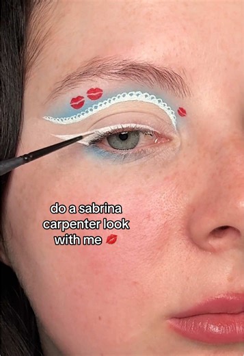 Crea el look de Sabrina Carpenter con estos productos