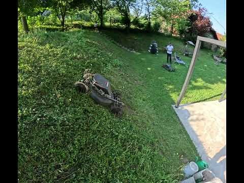 Grator Lowrider remotely controlled mower for steep slopes and difficult terrain